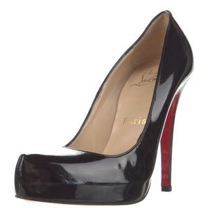 Christian Louboutin
Patent Leather Pumps 7.5 / 37.6 IT